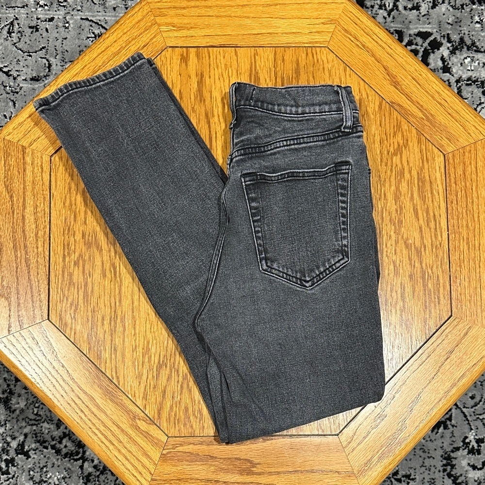 *ABERCROMBIE & FITCH* Black The 90’s Slim Straight Ultra High Rise Jeans Sz 0 - Picture 2 of 8